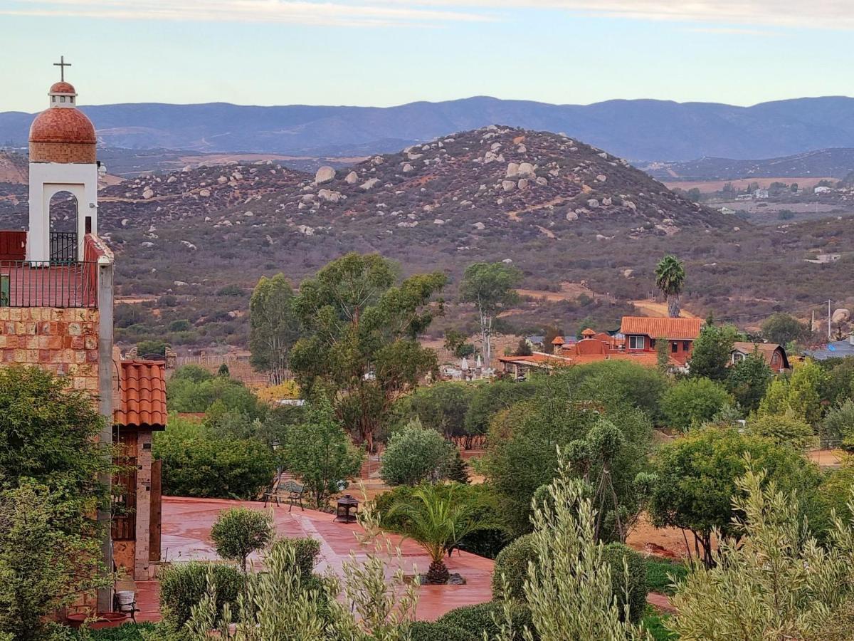 Vina Calabria Bed and Breakfast Valle de Guadalupe Exteriör bild