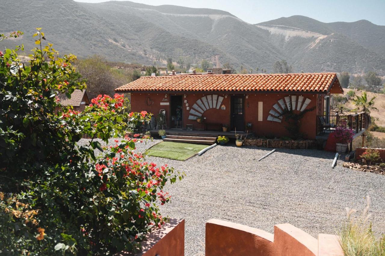 Vina Calabria Bed and Breakfast Valle de Guadalupe Exteriör bild